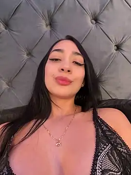 julieta jewel online show from 26, 2, 2025