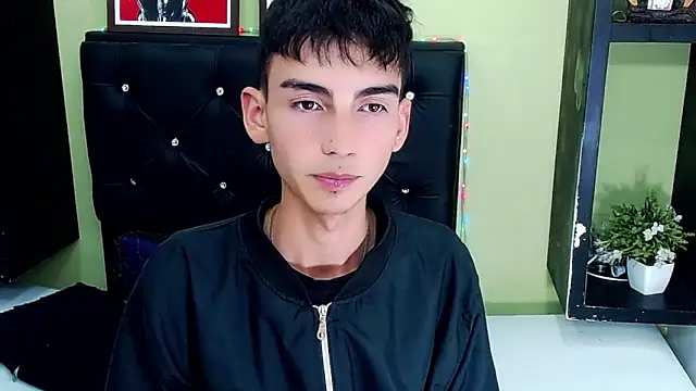 ttimy x boy online show from 8, 2, 2025