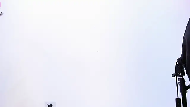 Brittany cute18 online show from 24, 10, 2025