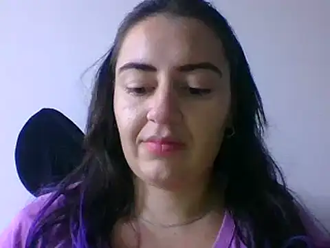  karlie kloss  online show from 22, 1, 2025