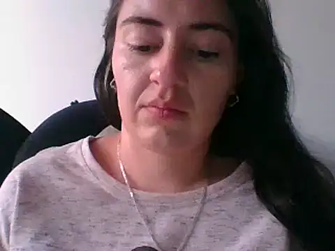  karlie kloss  online show from 26, 1, 2025