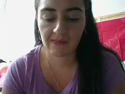  karlie kloss  online show from 14, 2, 2025