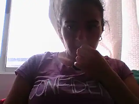  karlie kloss  online show from 17, 3, 2026