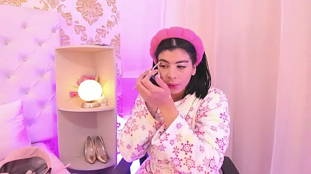 emaa lambert online show from 18, 2, 2026