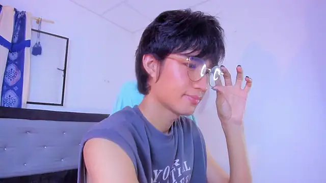 Johhan  Lee online show from 26, 12, 2024