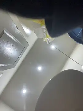 Snapshot of roland_alex1 chatting on 14, 2, 2026 roland alex1 online show from 14, 2, 2026