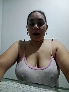 MirandaSoto online show from 3, 10, 2025