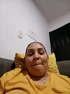 MirandaSoto online show from 3, 2, 2026