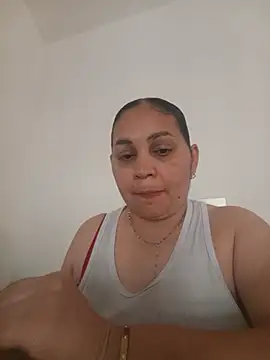 Snapshot of MirandaSoto chatting on 16, 7, 2026 MirandaSoto online show from 16, 7, 2026