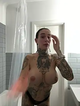 Lxena online show from 3, 12, 2025