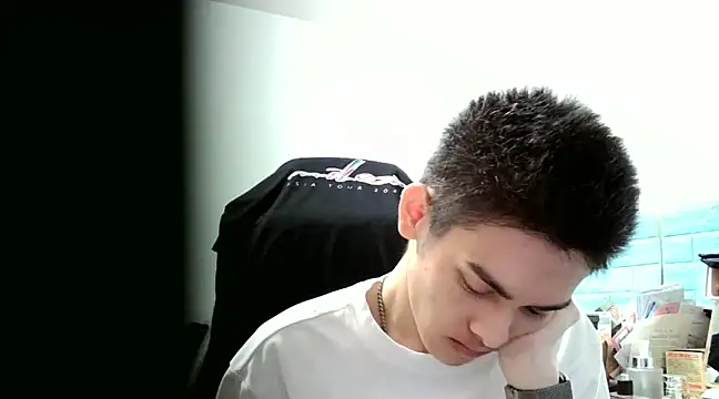 Snapshot of thisisbook_223 chatting on 13, 12, 2024 thisisbook 223 online show from 13, 12, 2024