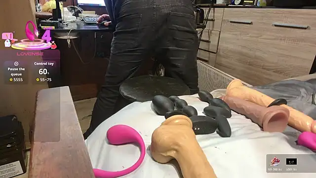 Snapshot of misteryman1956 chatting on 24, 2, 2026 misteryman1956 online show from 24, 2, 2026