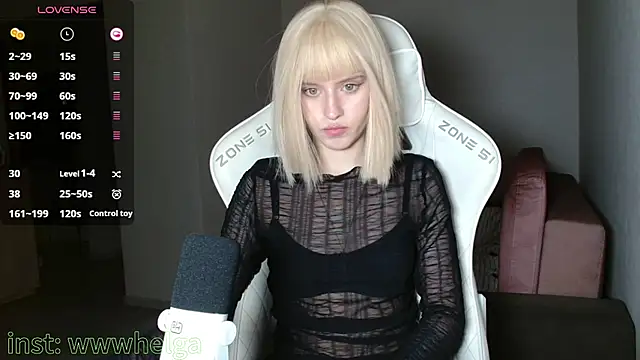 LizaKisses online show from 14, 11, 2025