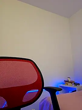 VictoriaEvaans  online show from 6, 11, 2025