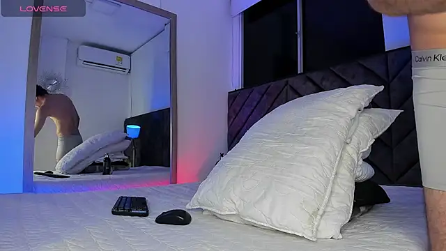 Snapshot of Luca_ferrer_ chatting on 9, 2, 2025 Luca ferrer online show from 9, 2, 2025