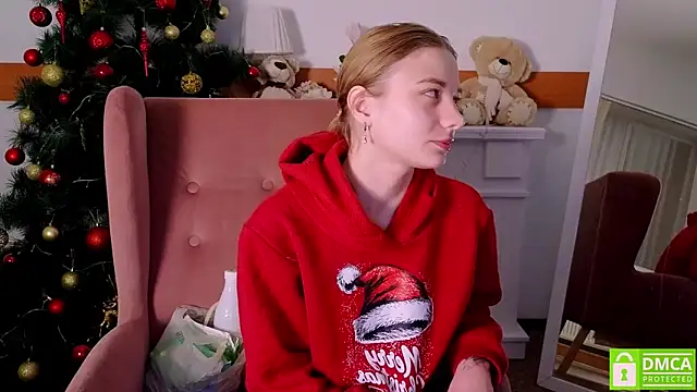 Snapshot of MirraBellanta chatting on 20, 12, 2025 MirraBellanta online show from 20, 12, 2025