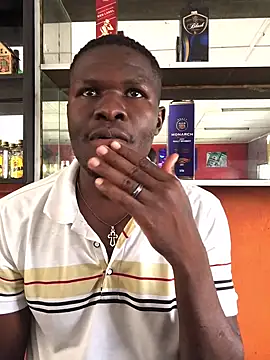 Snapshot of HutchMansell chatting on 25, 12, 2024 HutchMansell online show from 25, 12, 2024