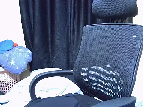 Horny-slut  online show from 9, 4, 2026