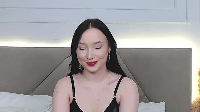 Snapshot of LeilaLow chatting on 23, 1, 2025 LeilaLow online show from 23, 1, 2025