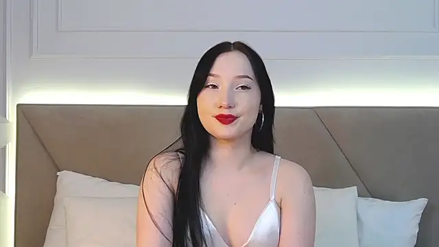 Snapshot of LeilaLow chatting on 17, 3, 2025 LeilaLow online show from 17, 3, 2025