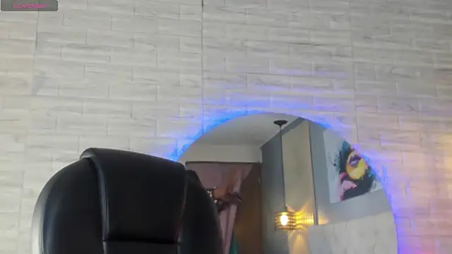 nicole  parker1 online show from 16, 1, 2025