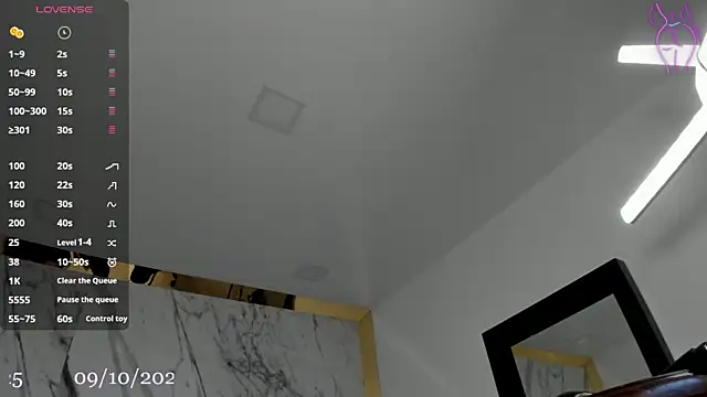 Snapshot of Bylie_Hills chatting on 9, 10, 2025 Bylie Hills online show from 9, 10, 2025