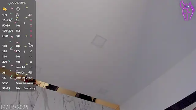 Snapshot of Bylie_Hills chatting on 14, 12, 2025 Bylie Hills online show from 14, 12, 2025