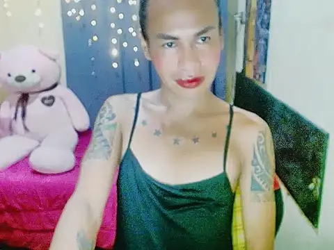 Snapshot of Indaypakay_ts chatting on 3, 11, 2025 Indaypakay ts online show from 3, 11, 2025