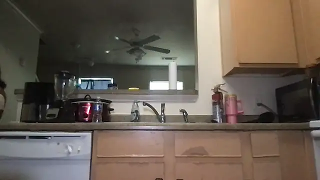 bambinokitt3n online show from 16, 3, 2026