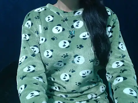 Snapshot of Yashi chatting on 16, 12, 2025 Yashi online show from 16, 12, 2025