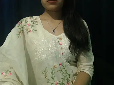 Yashi online show from 11, 4, 2026