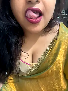 Snapshot of Ashwini_Gowda_91 chatting on 11, 10, 2025 Ashwini Gowda 91 online show from 11, 10, 2025