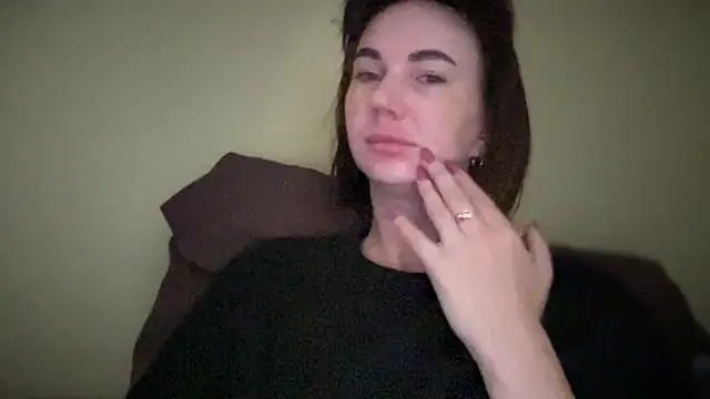 Snapshot of EvilDemon94 chatting on 12, 11, 2025 EvilDemon94 online show from 12, 11, 2025