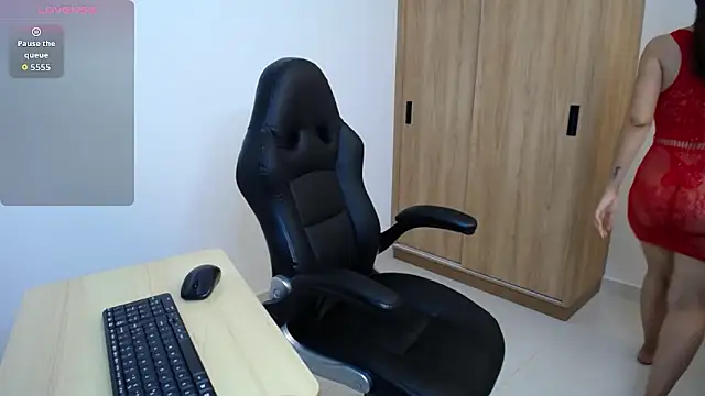 karoll marquez online show from 11, 2, 2026