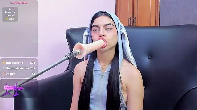 isabella santos1 online show from 20, 2, 2025