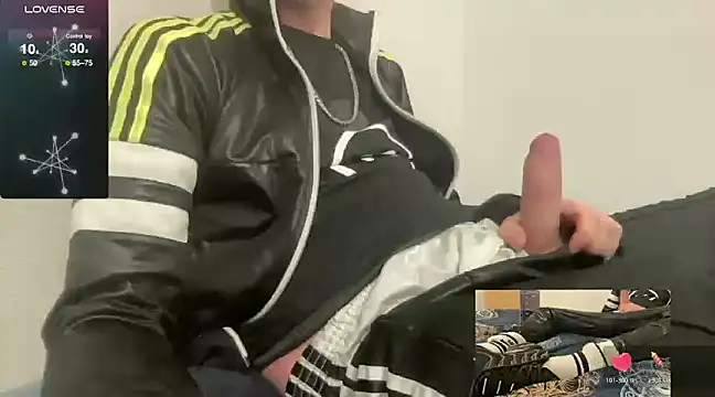 Snapshot of Nikeproll chatting on 28, 2, 2025 Nikeproll online show from 28, 2, 2025