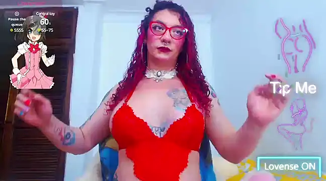 Skarleth77 online show from 20, 2, 2025