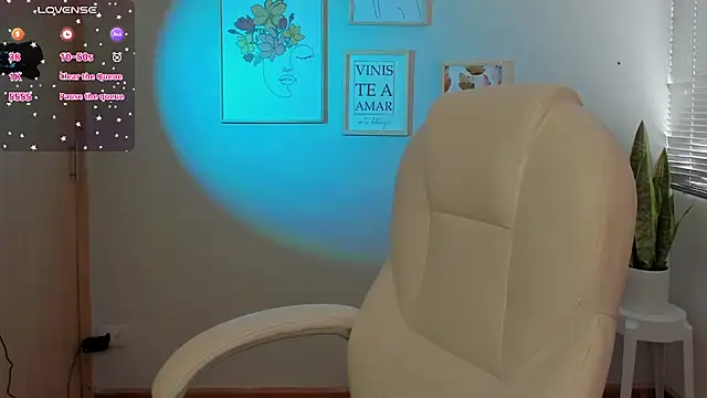 Elena Ruiz online show from 21, 2, 2025