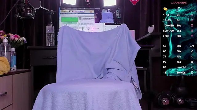 Raissa sky26 online show from 13, 2, 2025