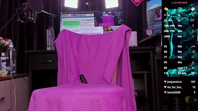 Raissa sky26 online show from 17, 3, 2025