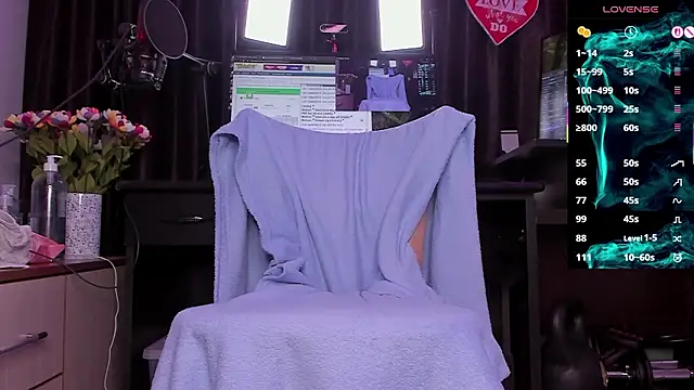 Raissa sky26 online show from 27, 3, 2026