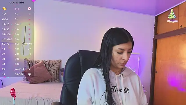 Snapshot of _gaby2 chatting on 10, 11, 2025 gaby2 online show from 10, 11, 2025