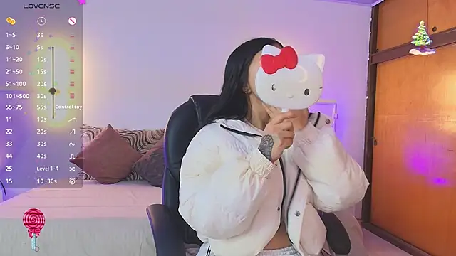 Snapshot of _gaby2 chatting on 21, 11, 2025 gaby2 online show from 21, 11, 2025