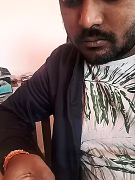 Snapshot of manoj_master chatting on 17, 11, 2025 manoj master online show from 17, 11, 2025