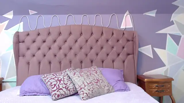 Snapshot of BritneyCollins chatting on 20, 1, 2025 BritneyCollins online show from 20, 1, 2025