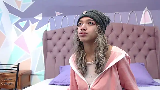 Snapshot of BritneyCollins chatting on 13, 2, 2025 BritneyCollins online show from 13, 2, 2025