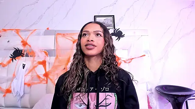 Snapshot of BritneyCollins chatting on 15, 10, 2025 BritneyCollins online show from 15, 10, 2025