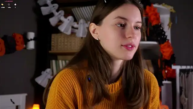 Snapshot of DarylBarks chatting on 28, 10, 2025 DarylBarks online show from 28, 10, 2025