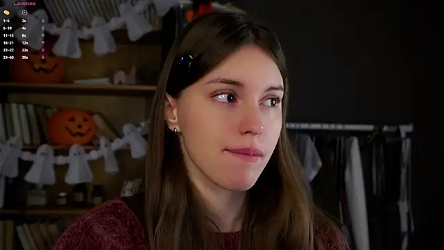 Snapshot of DarylBarks chatting on 29, 10, 2025 DarylBarks online show from 29, 10, 2025