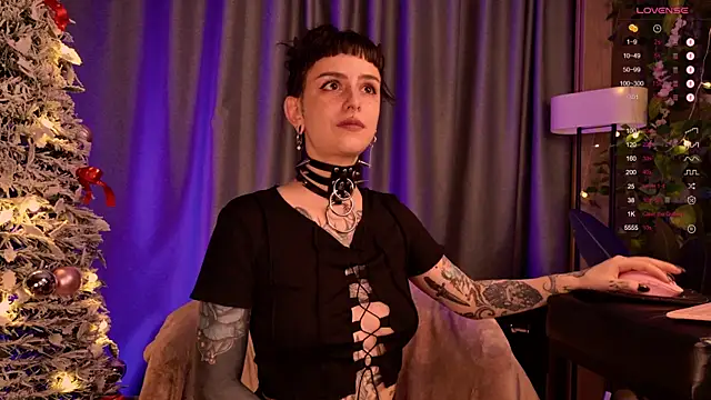 MichaellaMoon online show from 22, 12, 2024